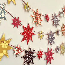 Lade das Bild in den Galerie-Viewer, Sternengirlande
