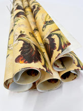 Lade das Bild in den Galerie-Viewer, Geschenkpapier Ornaments