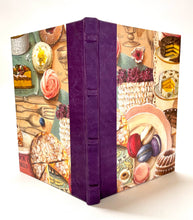 Lade das Bild in den Galerie-Viewer, Rezeptbuch gebunden "Cake Factory"