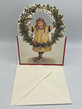 Lade das Bild in den Galerie-Viewer, Nostalgische Weihnachtskarte Mädchen mit Kranz
