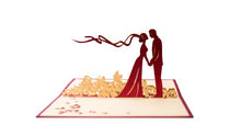 Lade das Bild in den Galerie-Viewer, Pop-up Karte Hochzeitspaar rot, inkl. Couvert
